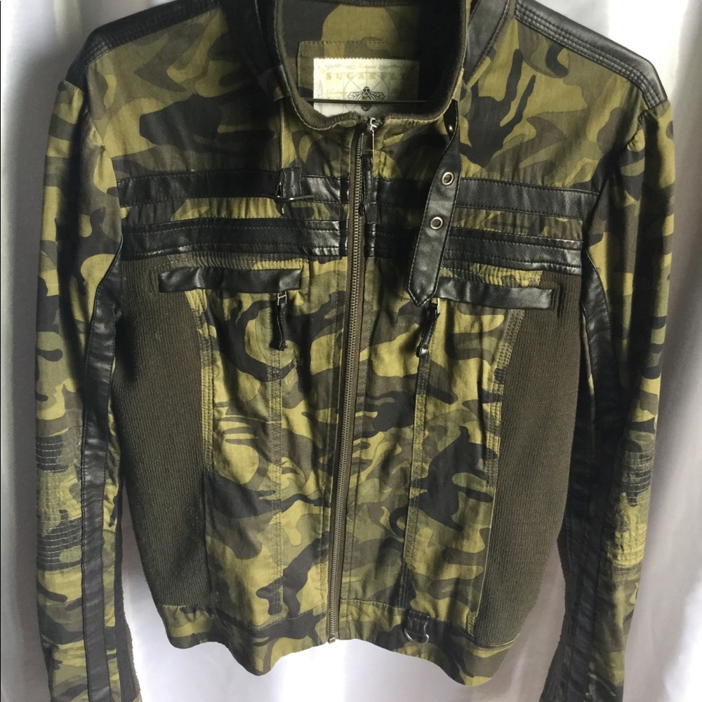 XL Sugar fly Camouflage & faux Leather Jacket